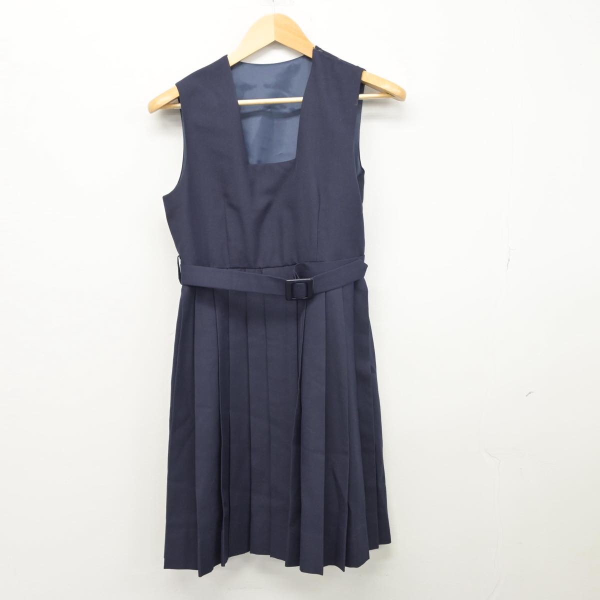 【中古】熊本県 人吉第二中学校 女子制服 3点（セーラー服・ジャンパースカート）sf027024