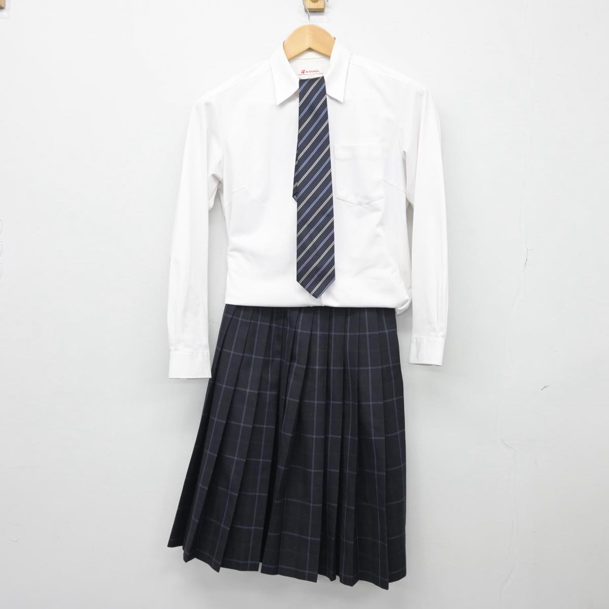 【中古】愛知県 西陵高等学校 女子制服 4点（ブレザー・シャツ・スカート）sf027053