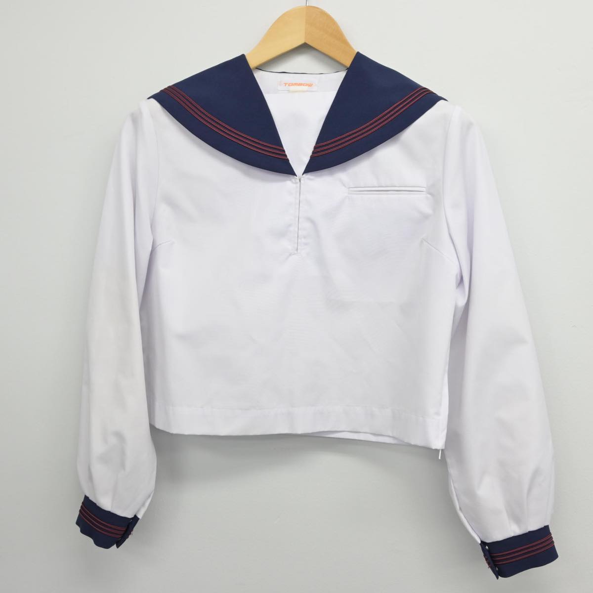 【中古】岩手県 岩手町立川口中学校 女子制服 2点（セーラー服）sf027061