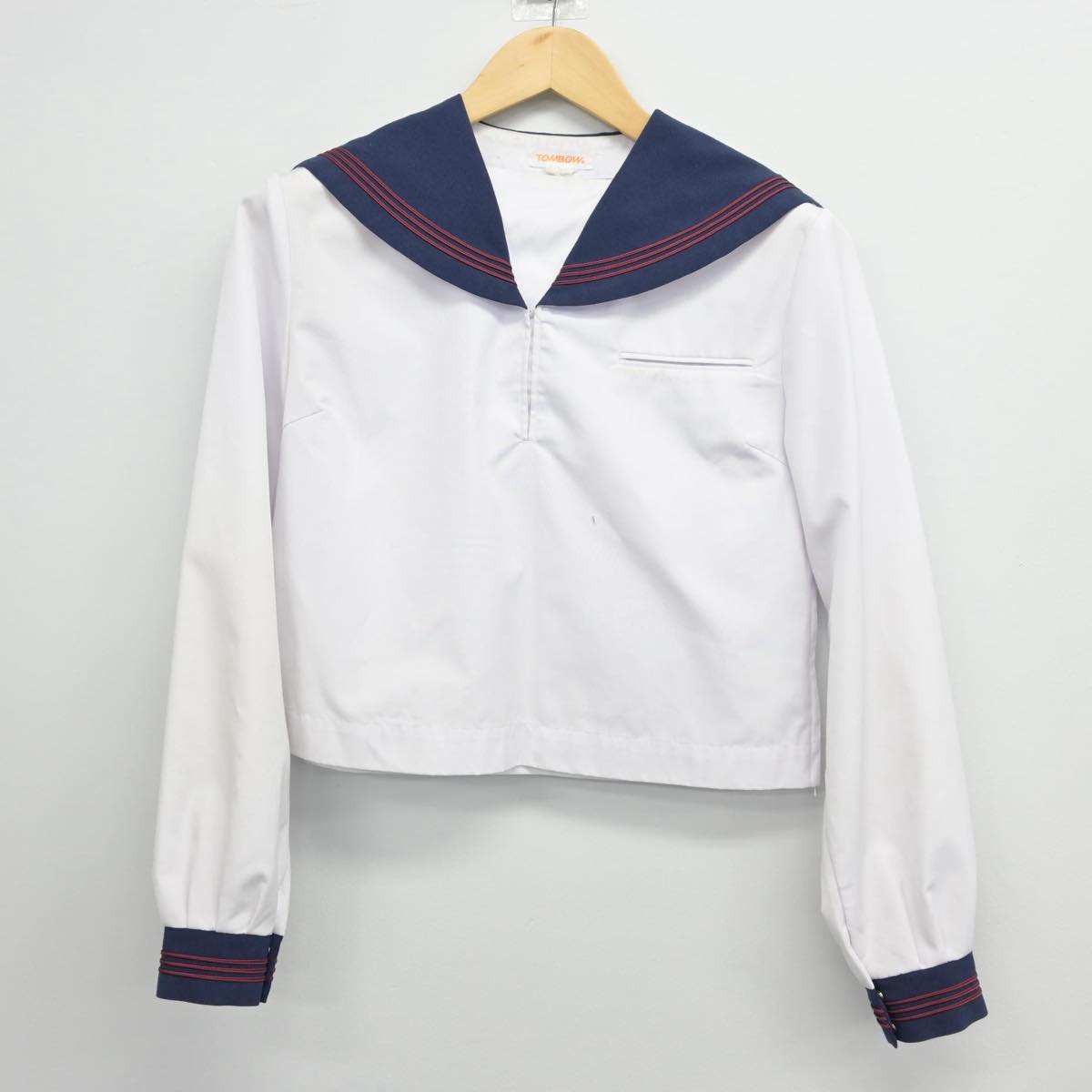 【中古】岩手県 岩手町立川口中学校 女子制服 2点（セーラー服・セーラー服）sf027062