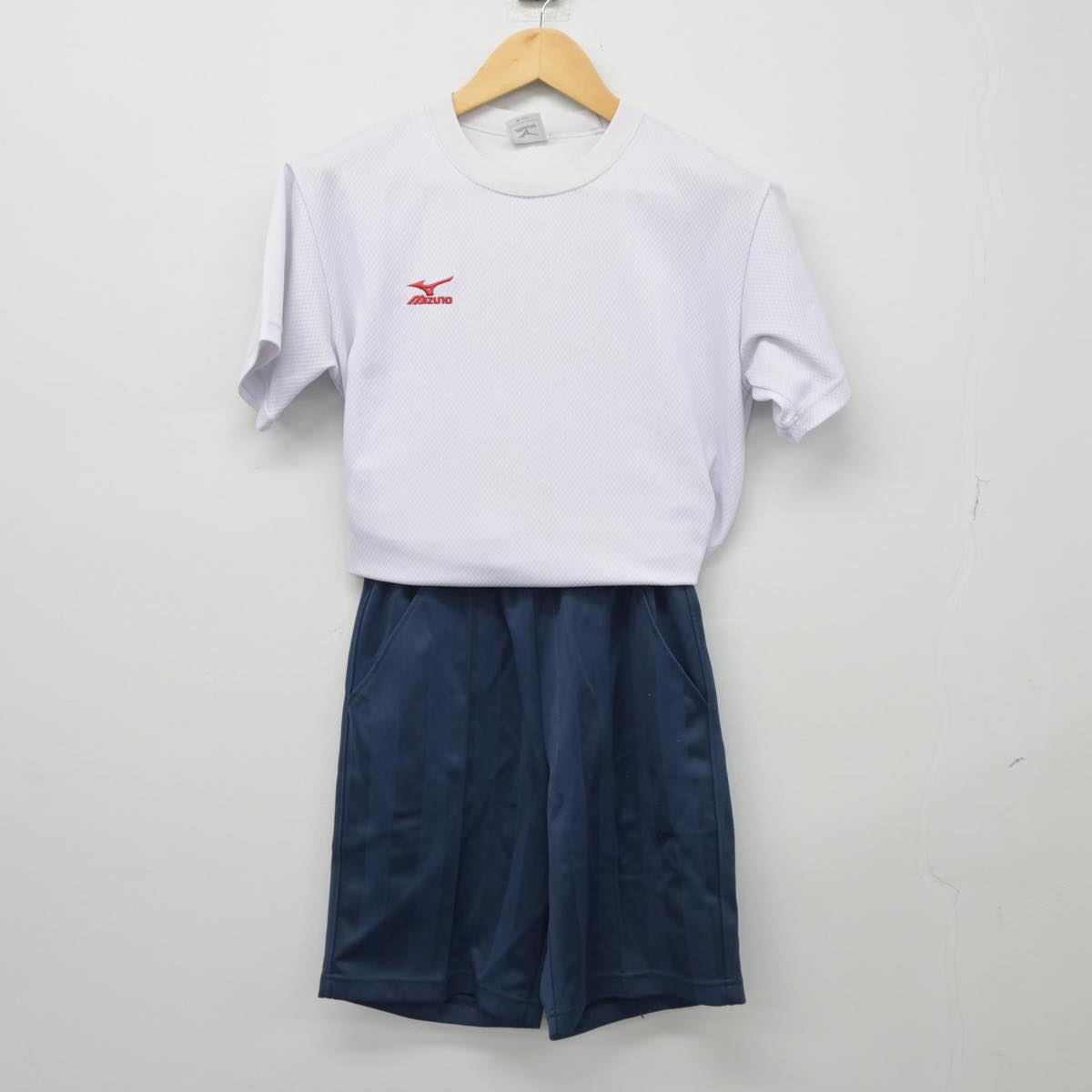 【中古】東京都 柘植第一高等学校 女子制服 2点（体操服 上・体操服 下）sf027067