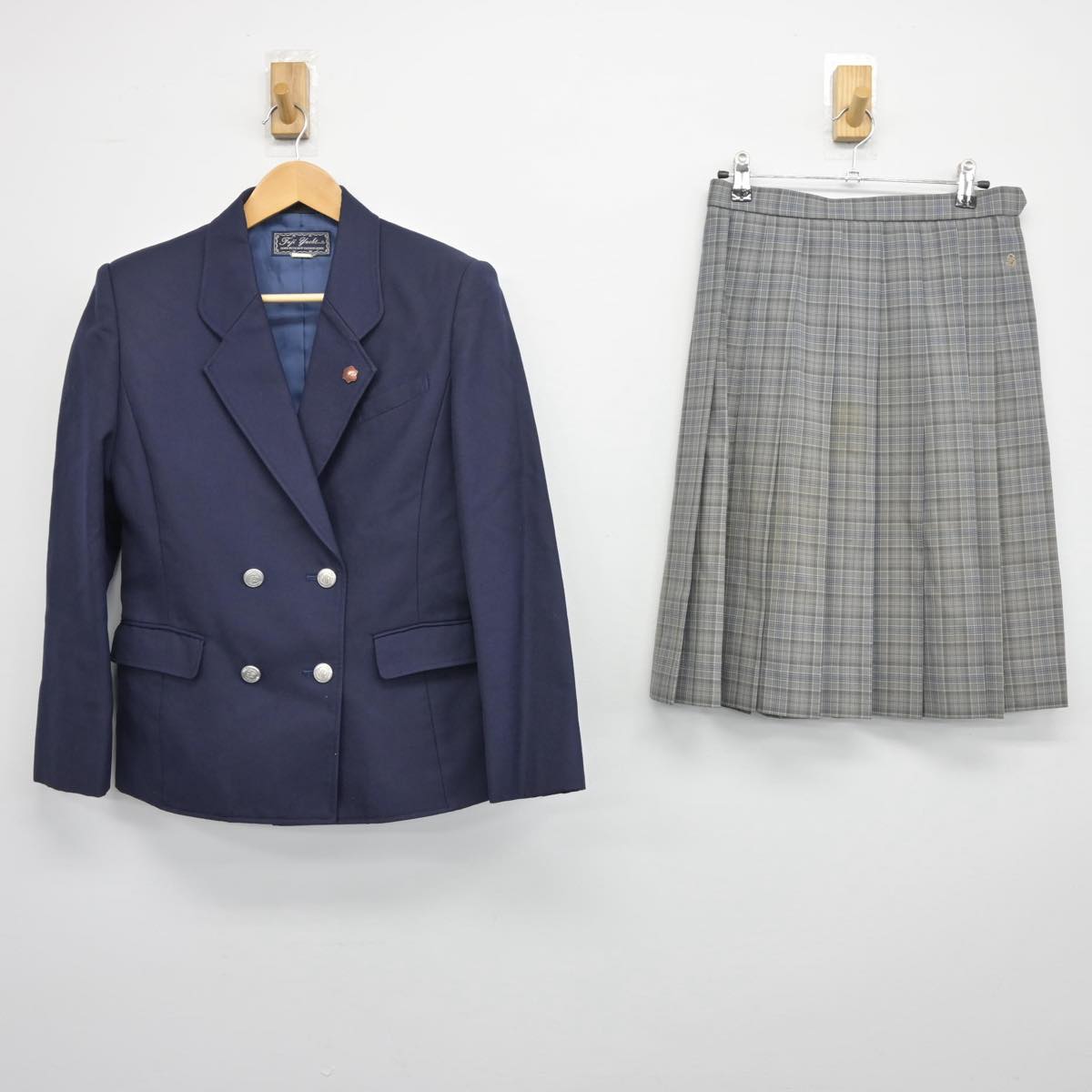 【中古】埼玉県 草加南高等学校 女子制服 3点（ブレザー・スカート）sf027083