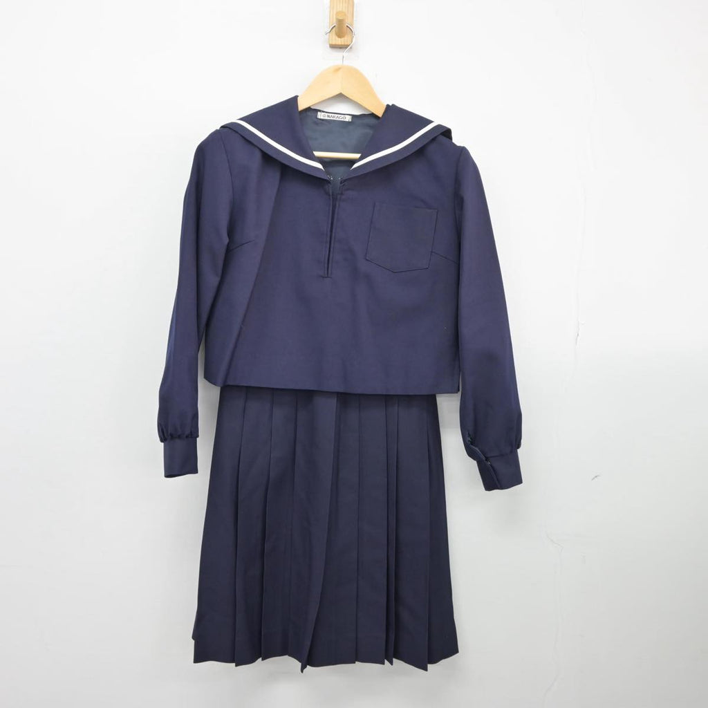 【中古】福島県 福島大学附属中学校 女子制服 3点（セーラー服・シャツ・スカート）sf027161