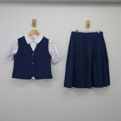 【中古】千葉県 御滝中学校 女子制服 3点（ベスト・シャツ・スカート）sf027184