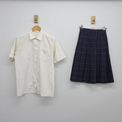 【中古】東京都 吉祥女子高等学校 女子制服 2点（シャツ・スカート）sf027234