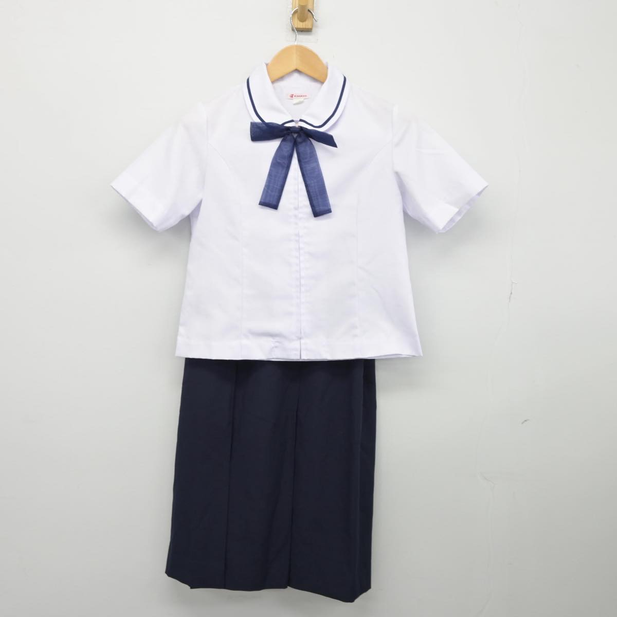 【中古】秋田県 秋田北高等学校 女子制服 5点（シャツ・スカート）sf027323