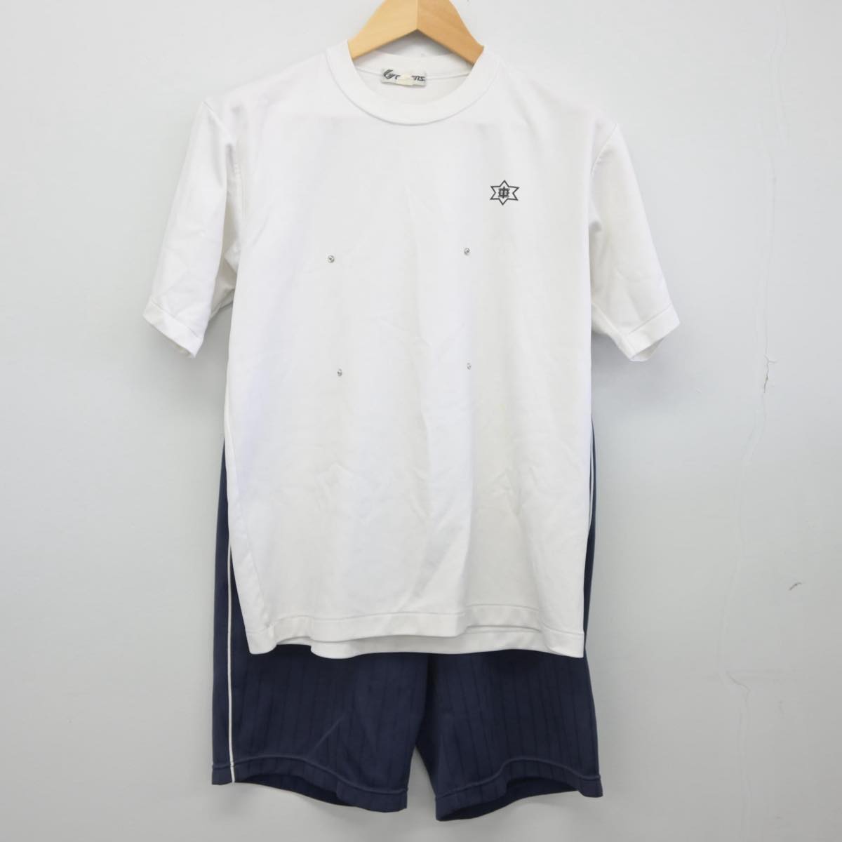 【中古】奈良県 三郷中学校 女子制服 3点（ジャージ 上・体操服 上・体操服 下）sf027370