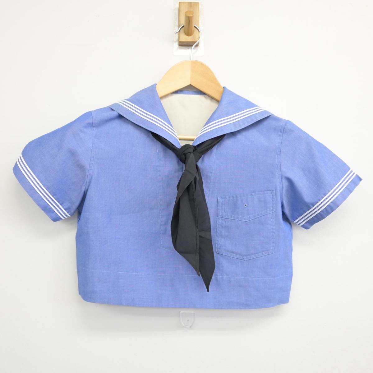 【中古】福岡県 福岡女学院中学校 女子制服 3点（セーラー服・ジャンパースカート）sf027387