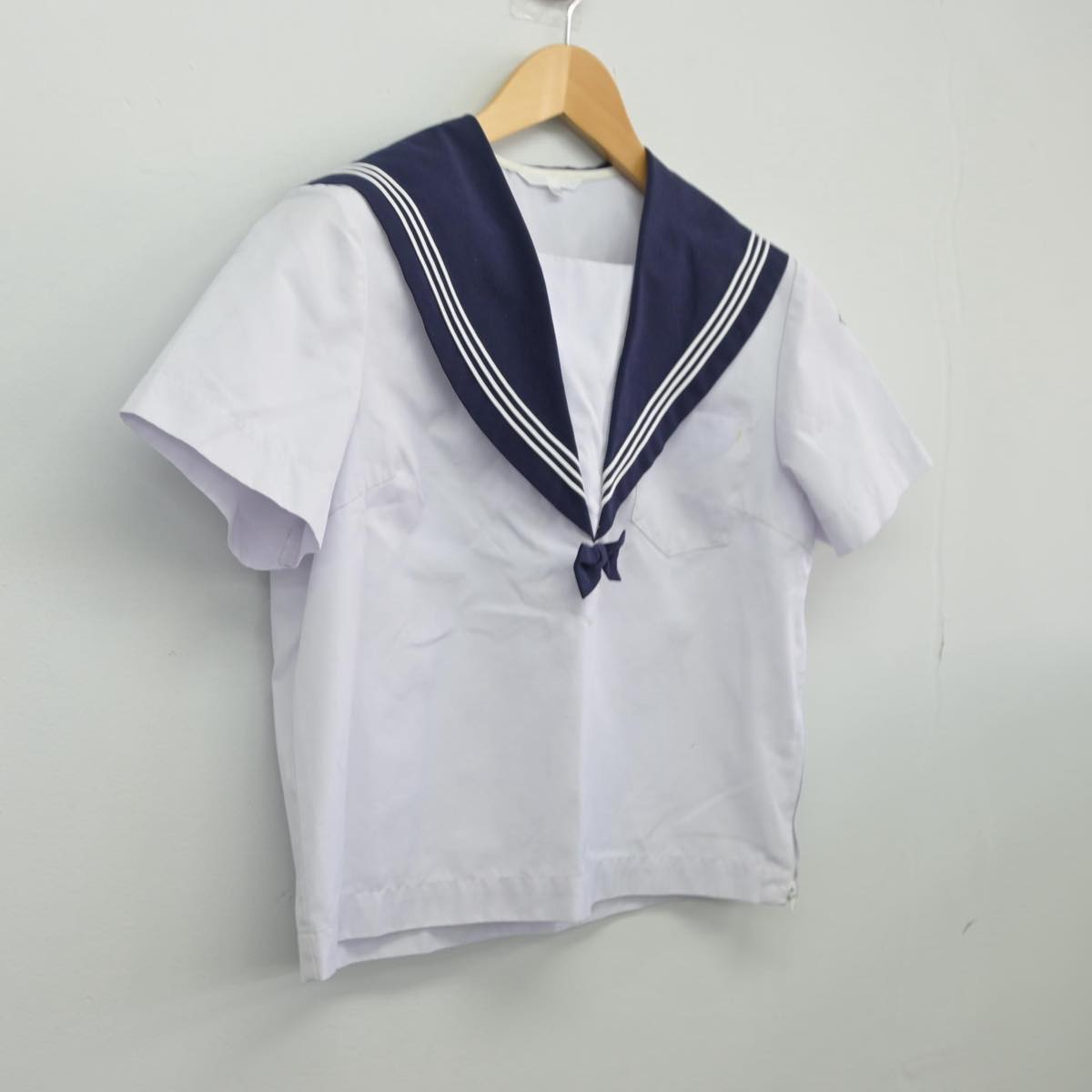 【中古】佐賀県 武雄中学校 女子制服 1点（セーラー服）sf027403