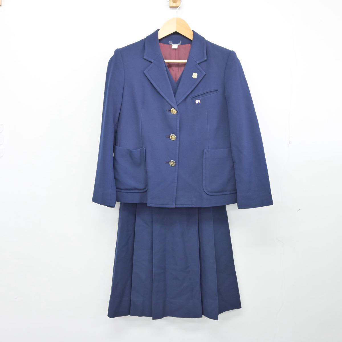 【中古】福岡県 春日高等学校 女子制服 3点（ブレザー・ベスト・スカート）sf027408