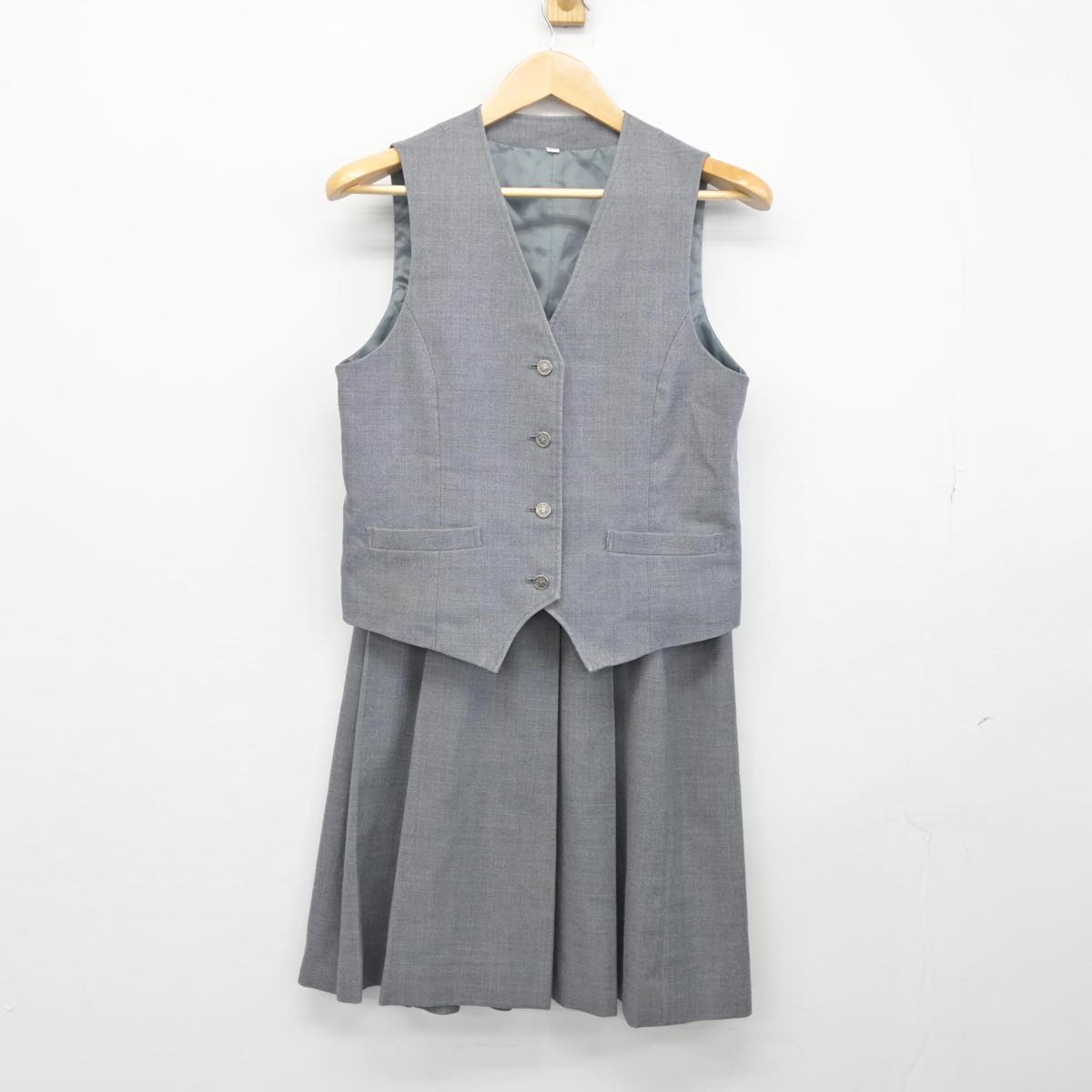 【中古】千葉県 旭中学校 女子制服 4点（ブレザー・ベスト・スカート）sf027465