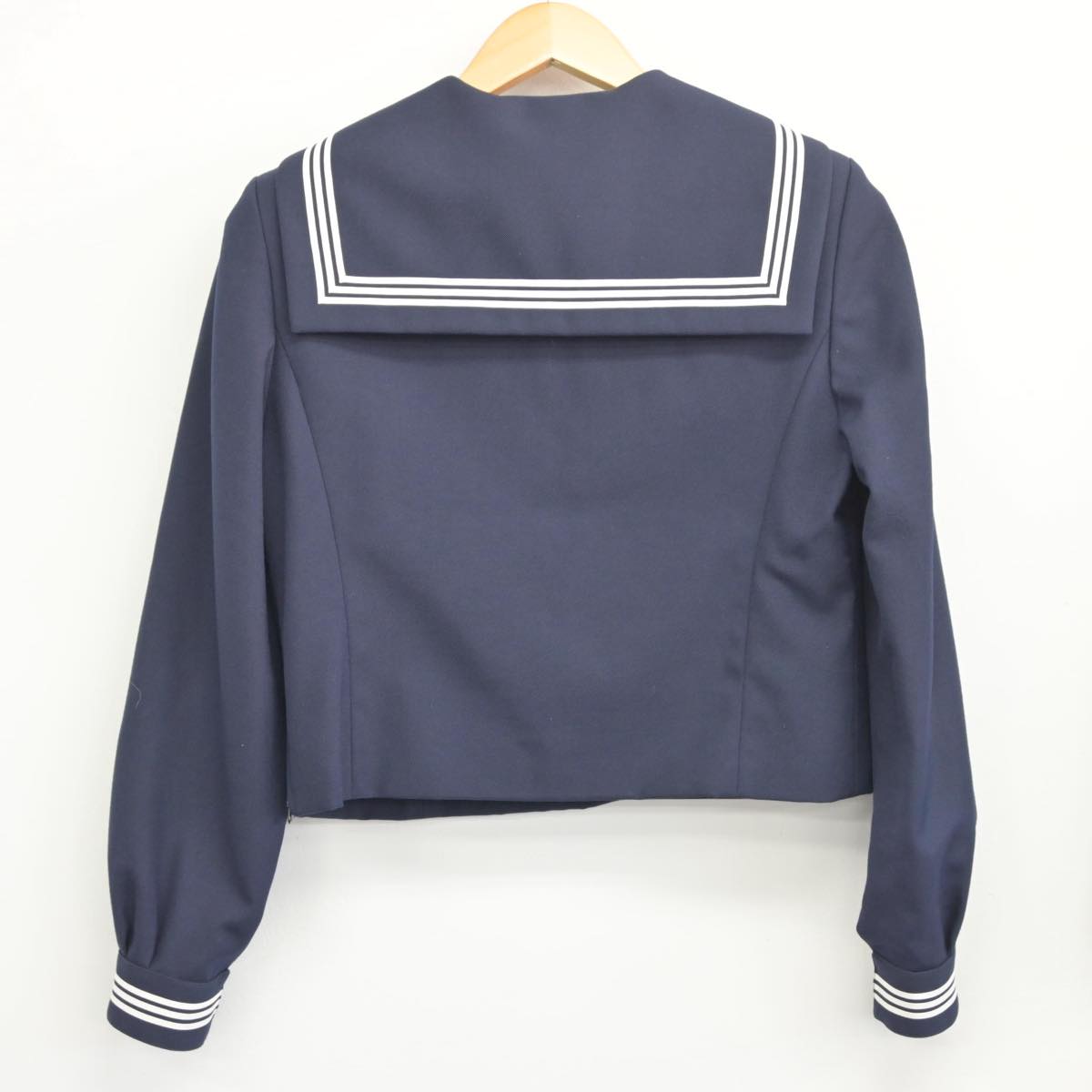 【中古】北海道 柏陽中学校 女子制服 2点（セーラー服・スカート）sf027507