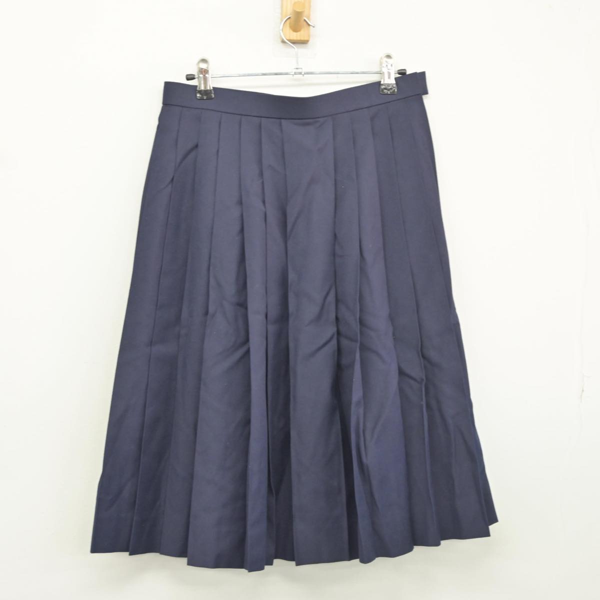 【中古】北海道 琴似中学校 女子制服 2点（ベスト・スカート）sf027520