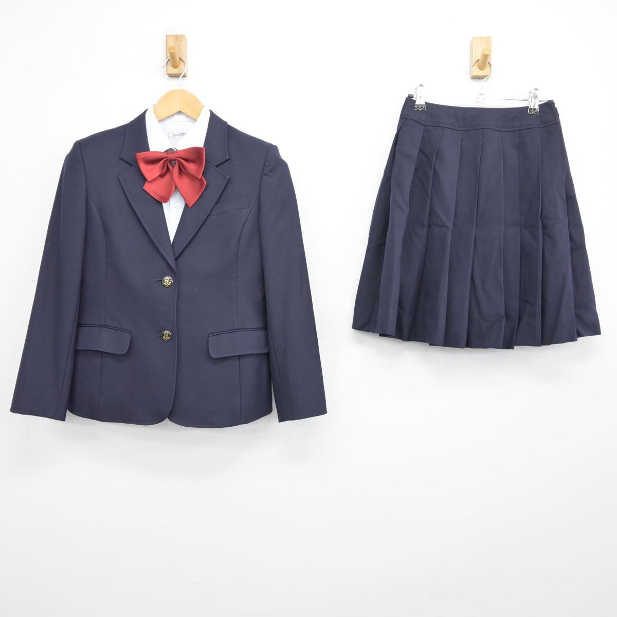 【中古】埼玉県 浦和実業学園高等学校 女子制服 4点（ブレザー・シャツ・スカート）sf027542