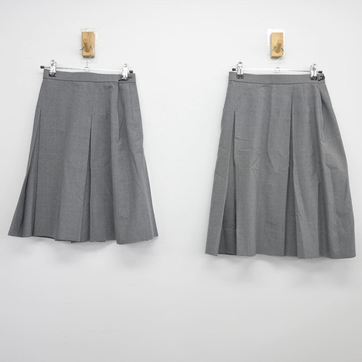 【中古】大阪府 杉中学校 女子制服 2点（スカート・スカート）sf027561