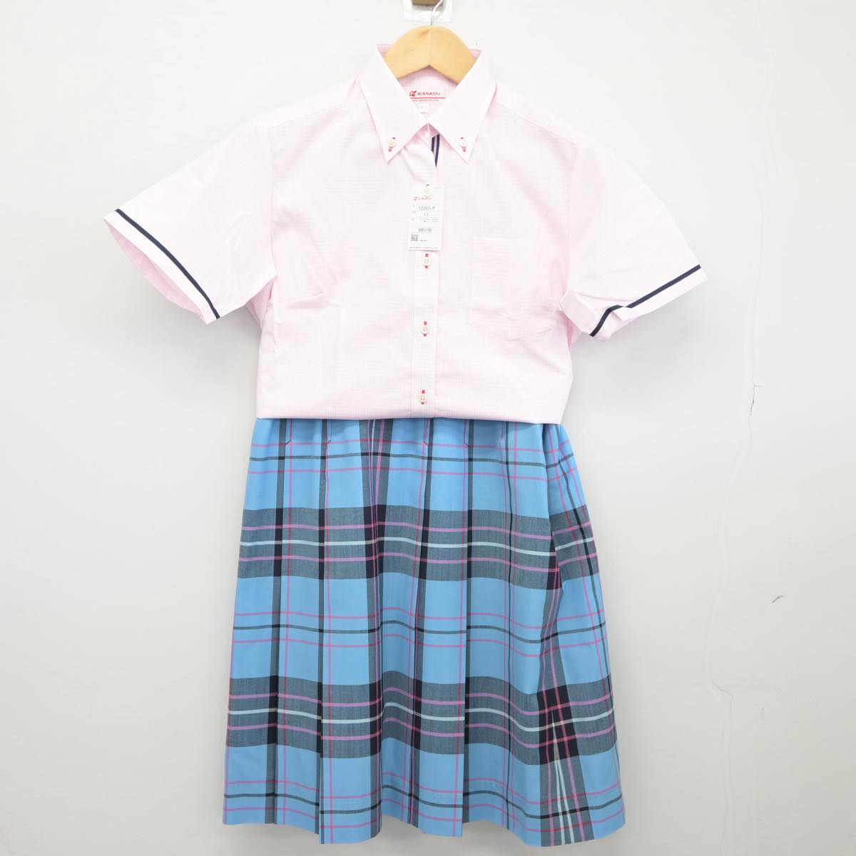 【中古】福岡県 美萩野女子高等学校 女子制服 3点（シャツ・スカート）sf027620