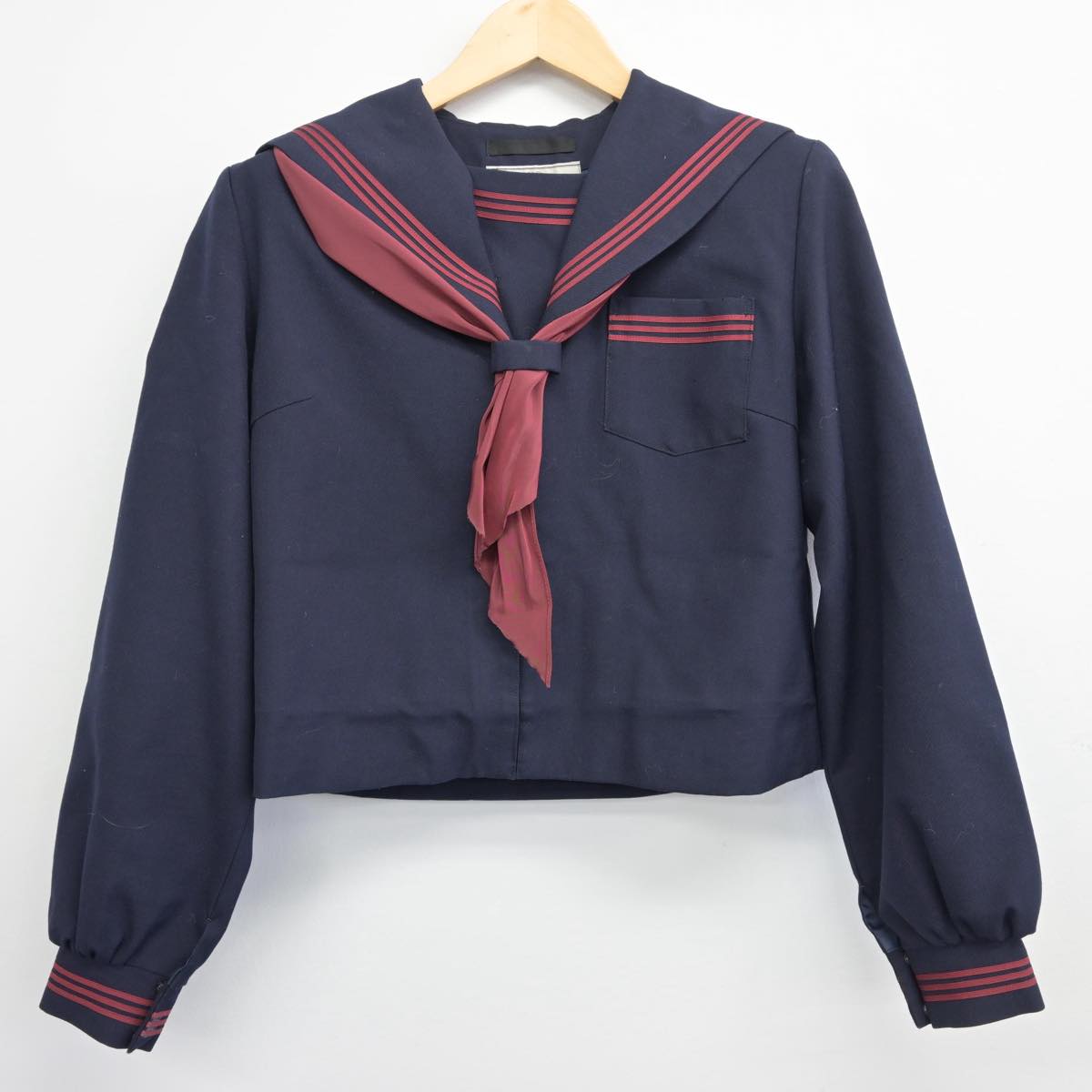 【中古】三重県 阿田和中学校 女子制服 3点（セーラー服・スカート）sf027643