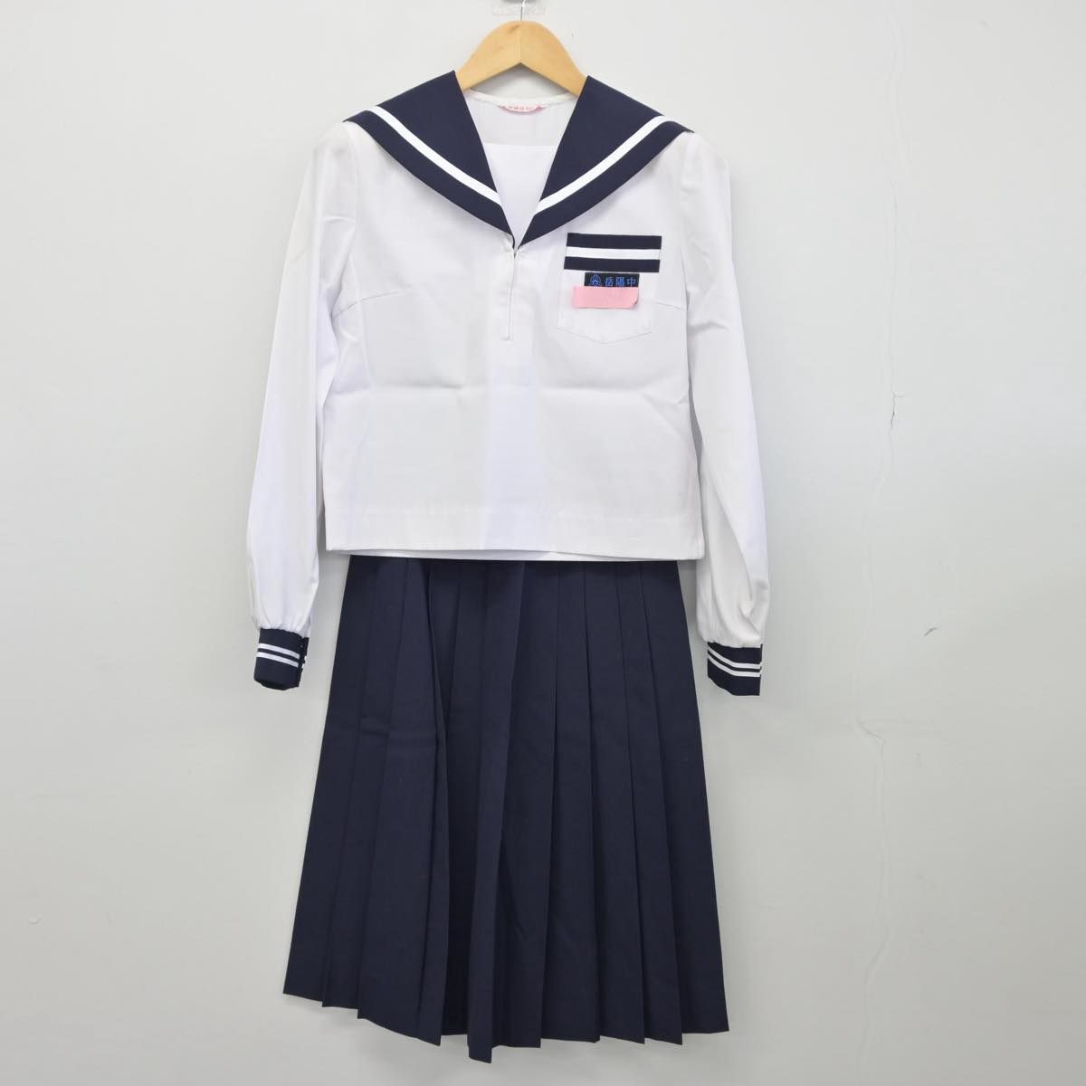 【中古】静岡県 岳陽中学校 女子制服 3点（セーラー服・スカート）sf027690