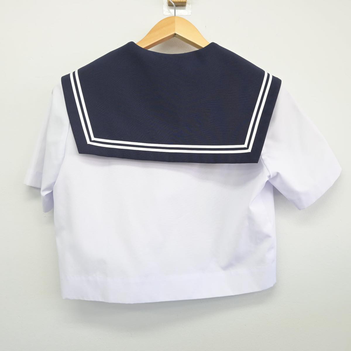 【中古】愛知県 沢上中学校 女子制服 2点（セーラー服）sf027736