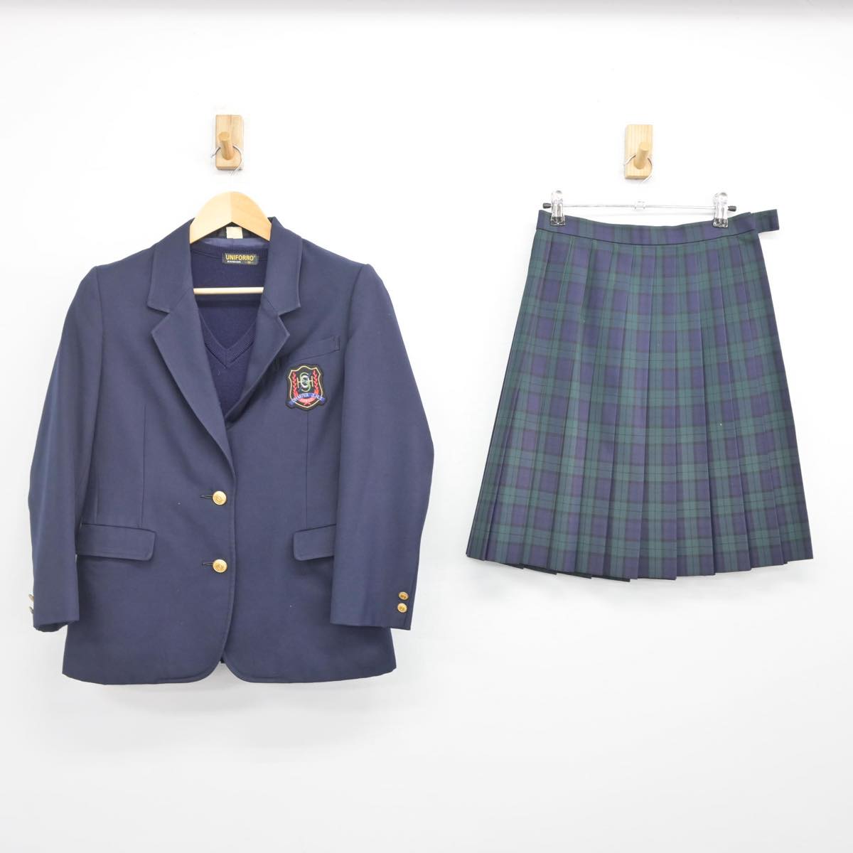 【中古】大阪府 大宮中学校 女子制服 3点（ブレザー・ニット・スカート）sf027854