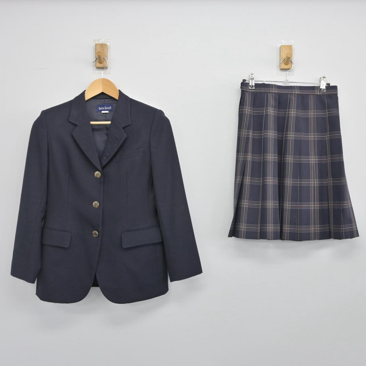 【中古】埼玉県 所沢中央高等学校 女子制服 3点（ブレザー・スカート）sf027866