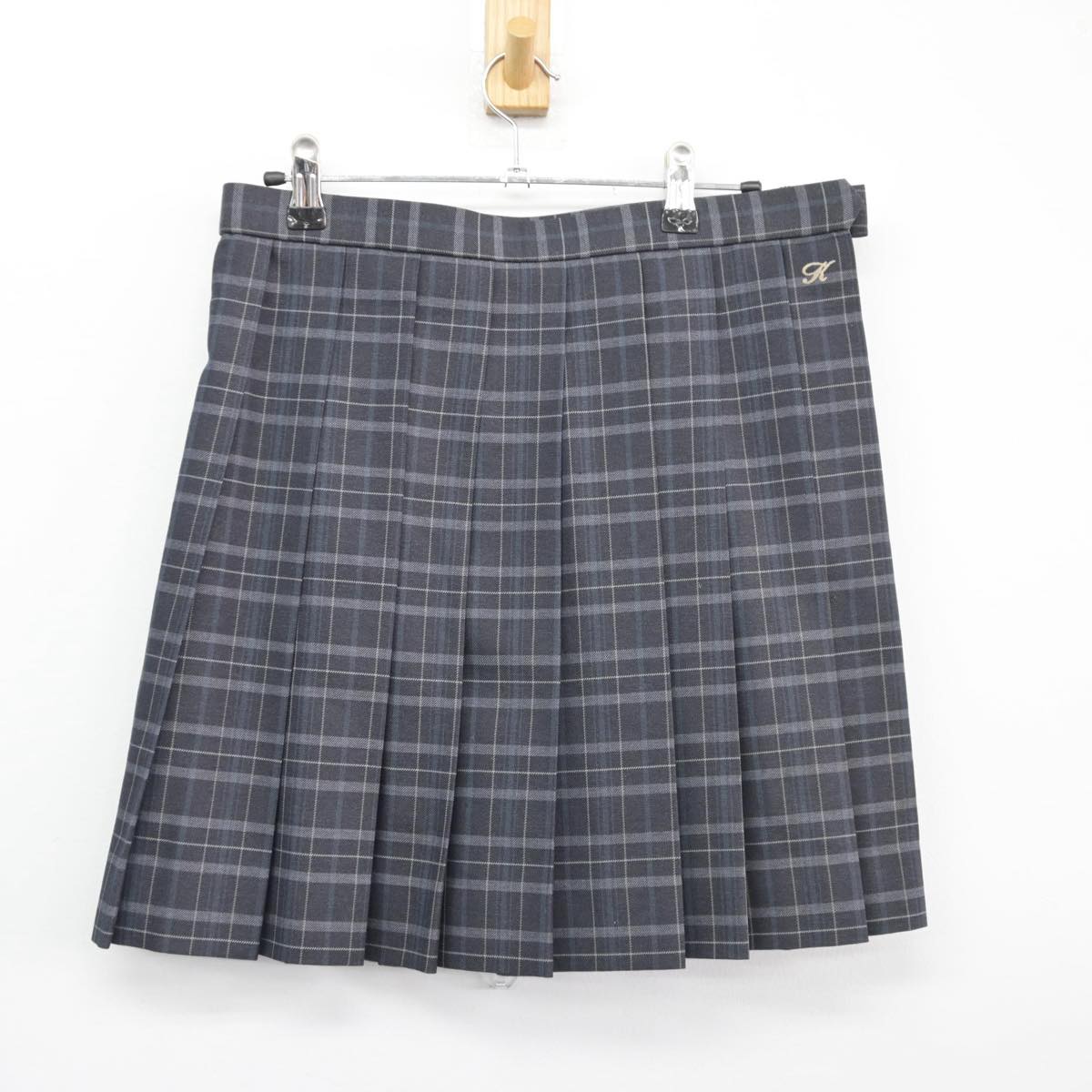 【中古】北海道 北海道栗山高等学校 女子制服 4点（ブレザー・スカート）sf027869