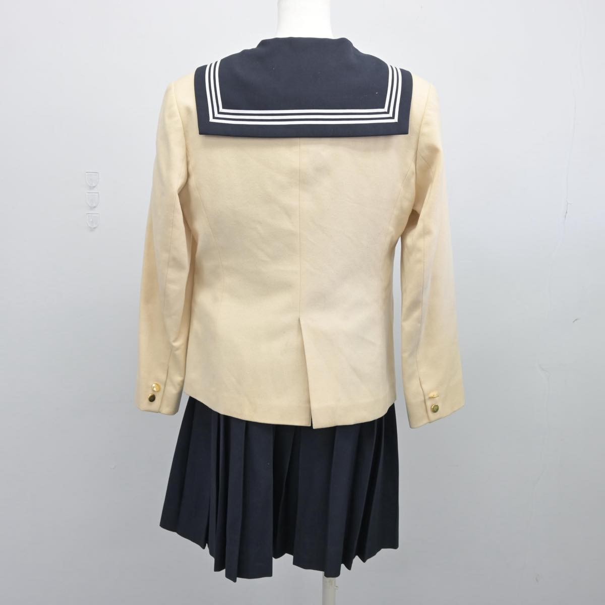 【中古】東京都 目白研心高等学校 女子制服 3点（ブレザー・セーラー服・スカート）sf027893