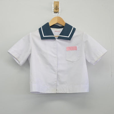 【中古】大分県 昭和中学校 女子制服 2点（シャツ・シャツ）sf027907