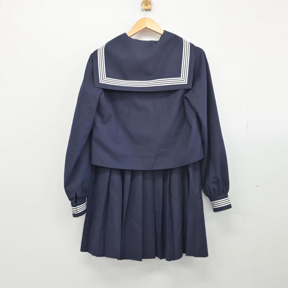 【中古】宮城県 常盤木学園高等学校 女子制服 5点（セーラー服・スカート）sf027914