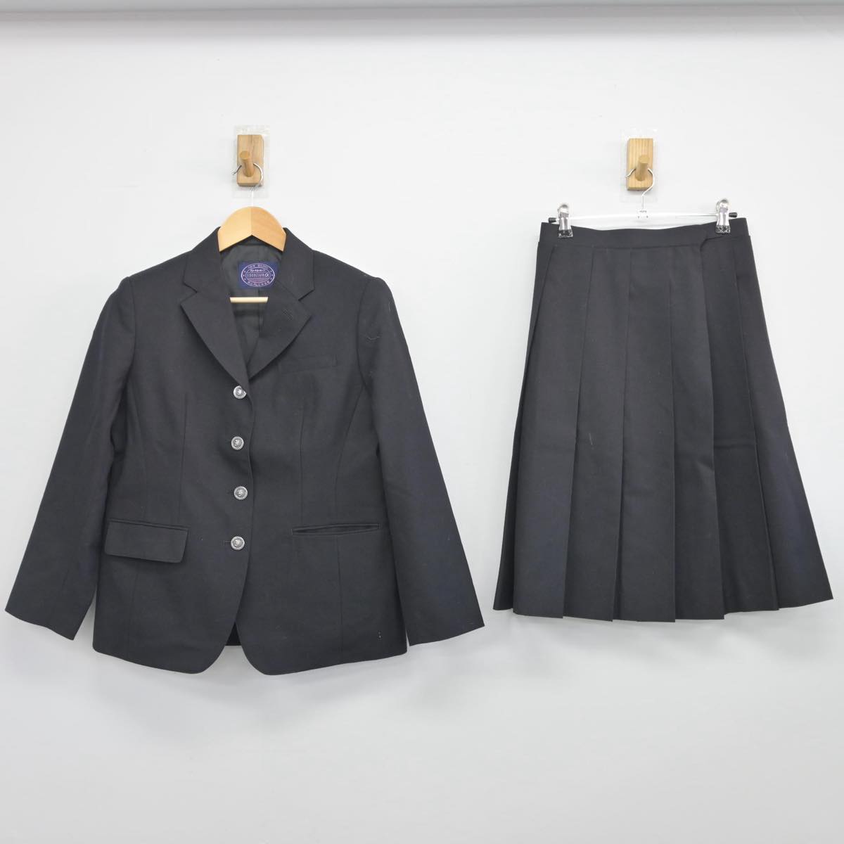 【中古】福岡県 福岡高等学校 女子制服 2点（ブレザー・スカート）sf027916