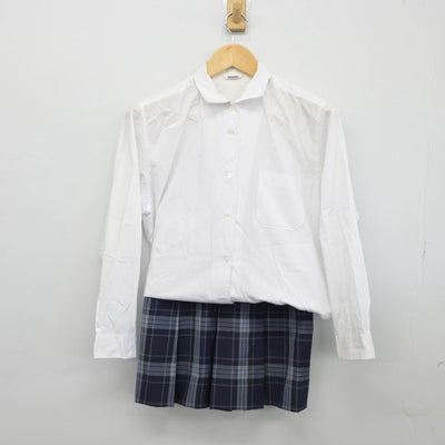 【中古】 学校名不明 女子制服 2点（シャツ・スカート）sf027944