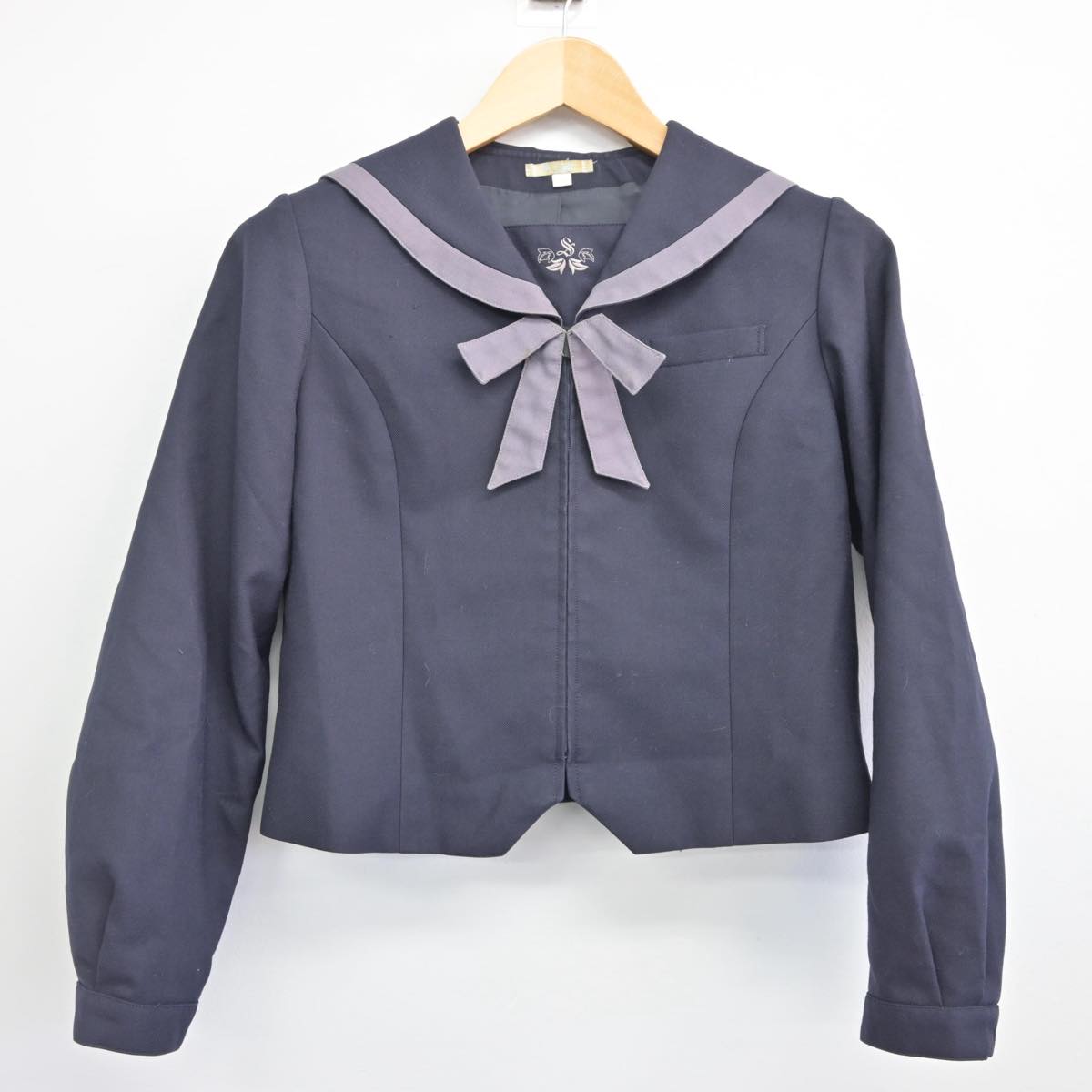 【中古】福島県 須賀川高等学校 女子制服 2点（セーラー服・スカート）sf027969