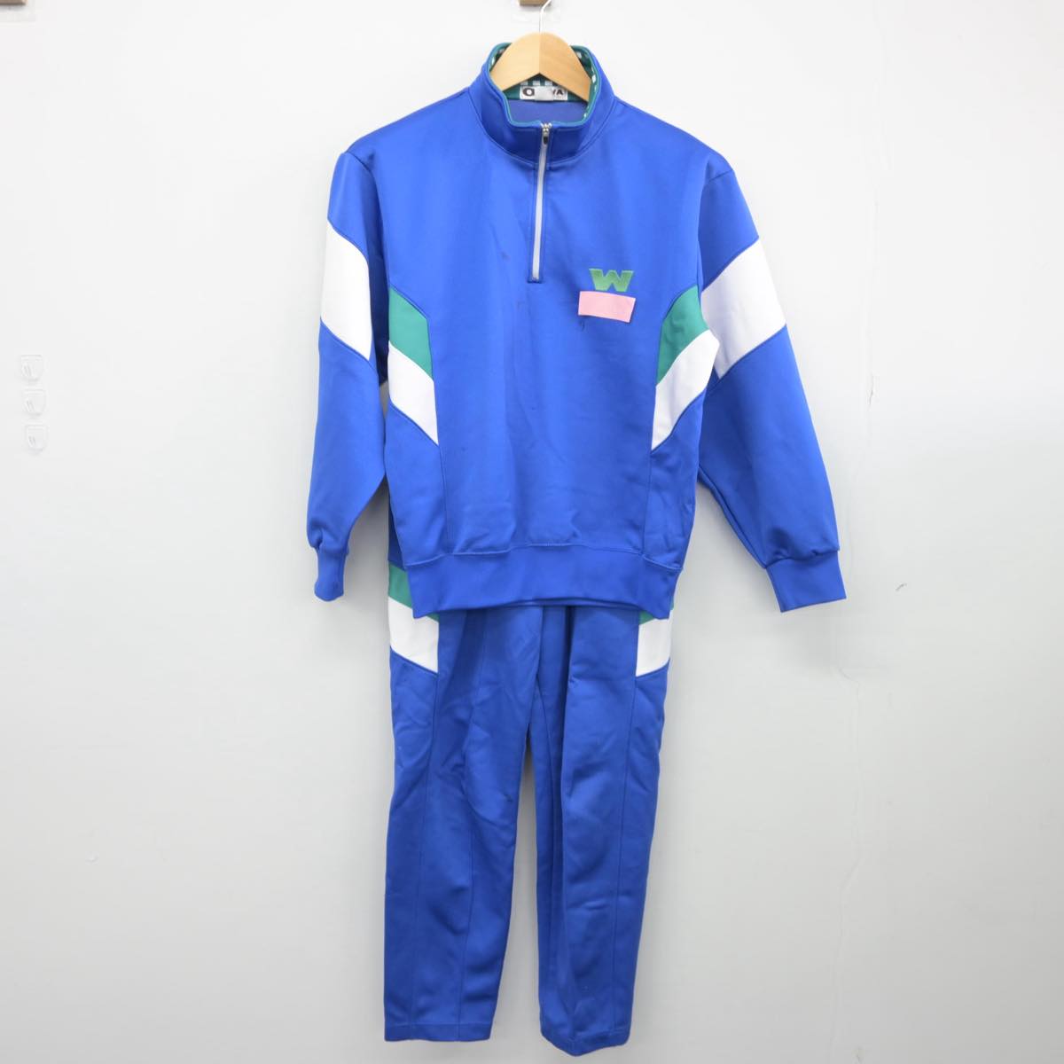 【中古】埼玉県 行田市立西中学校 女子制服 2点（ジャージ 上・ジャージ 下）sf027976