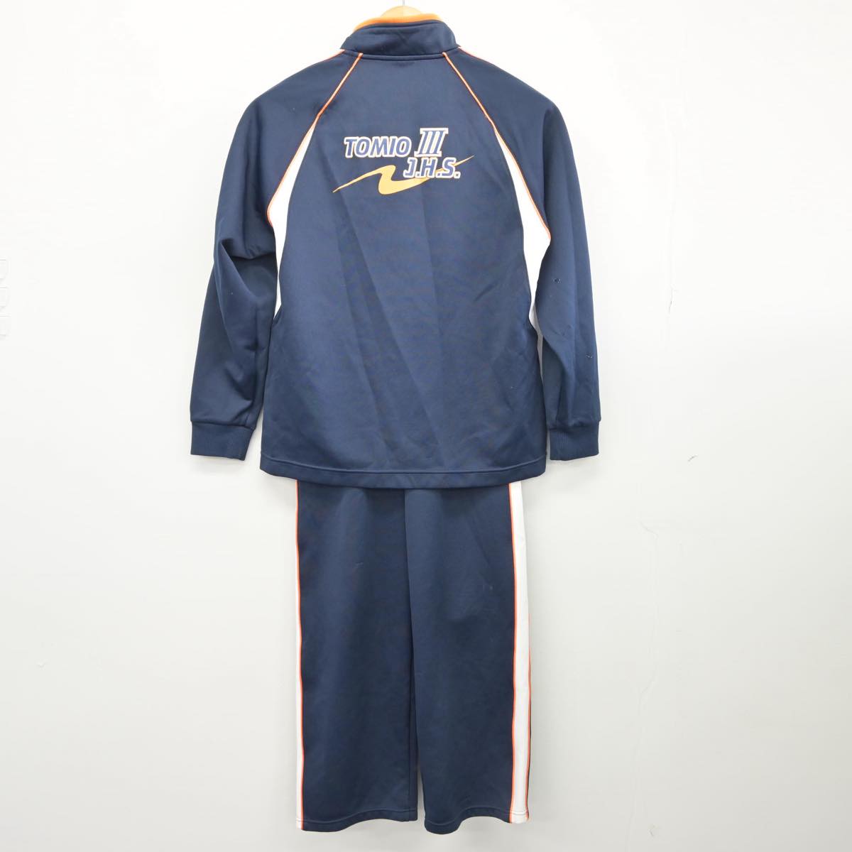 【中古】奈良県 富雄第三小中学校 女子制服 3点（ジャージ 上・ジャージ 下・体操服 下）sf027987