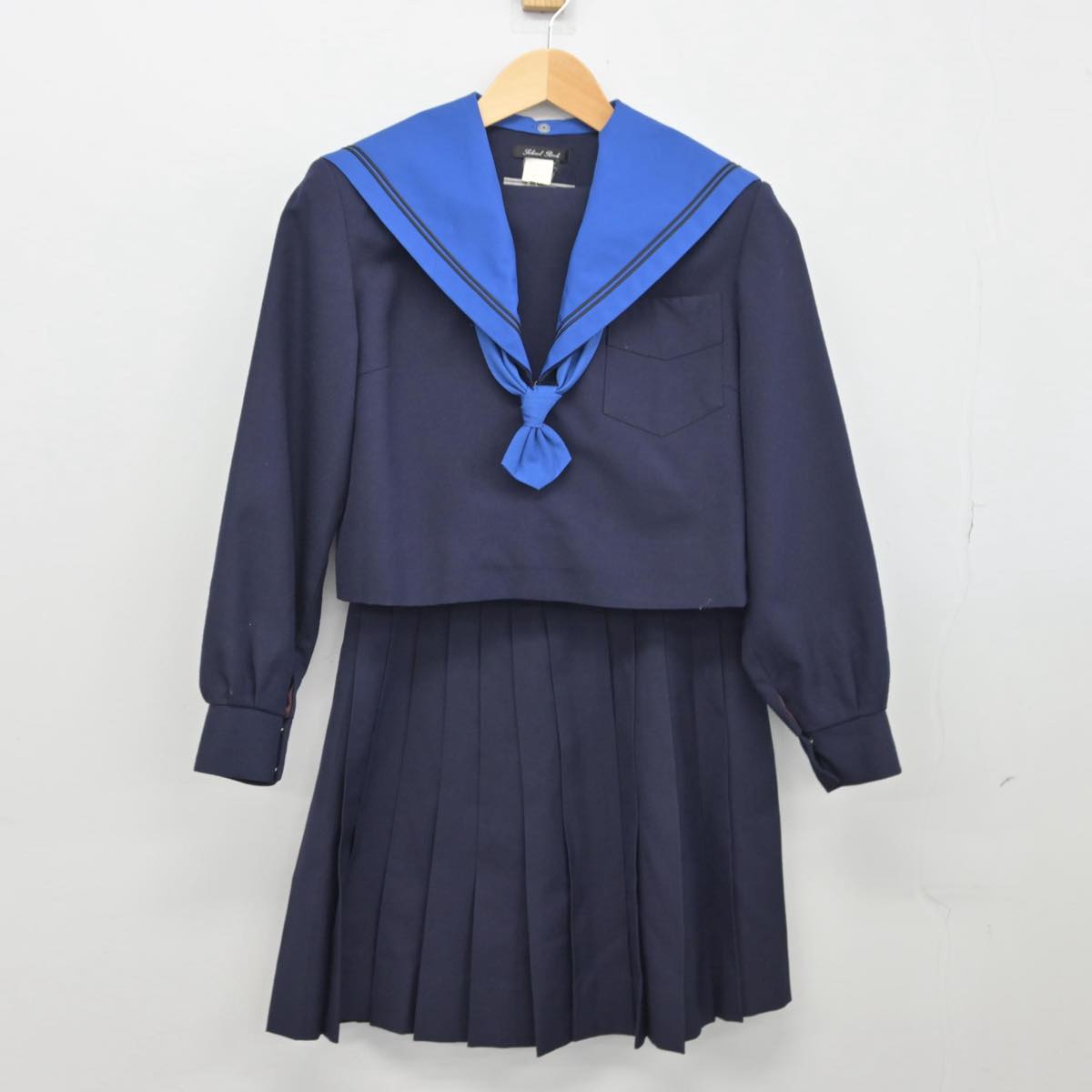 【中古】大阪府 夕陽丘高等学校 女子制服 3点（セーラー服・スカート）sf028014