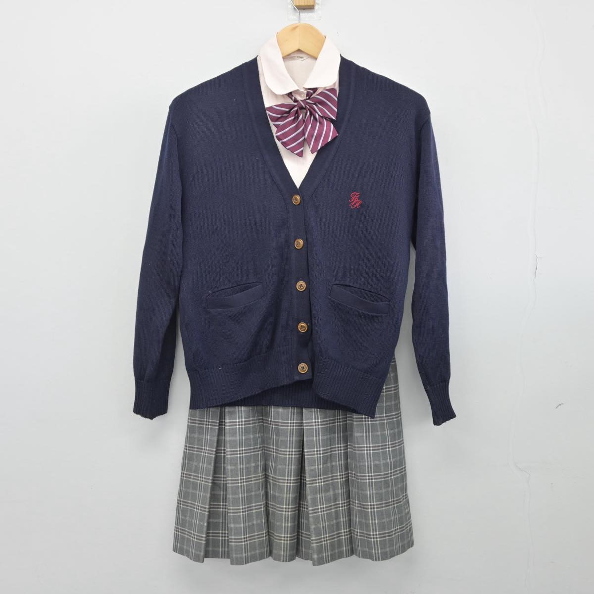 【中古】東京都 立川女子高等学校 女子制服 5点（ブレザー・シャツ・ニット・スカート）sf028022