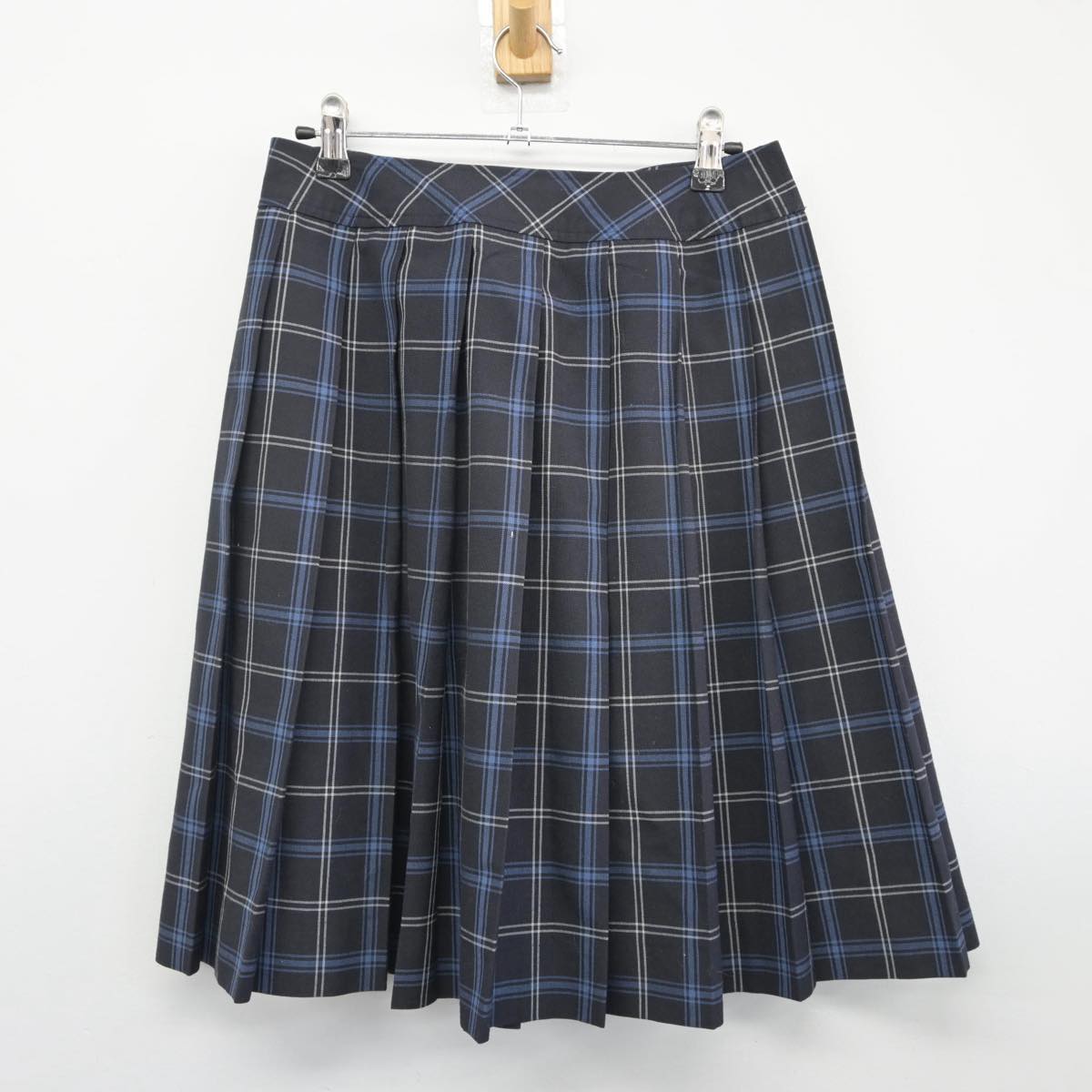 【中古】愛知県 愛知教育大学附属高等学校 女子制服 3点（シャツ・ニット・スカート）sf028027