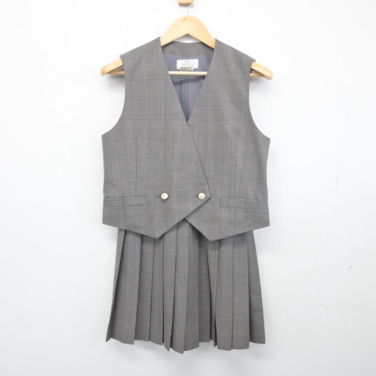 【中古】茨城県 日立商業高校 女子制服 3点（カバン・ベスト・スカート）sf028074