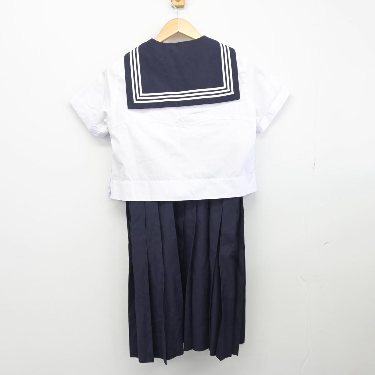 【中古】東京都 共立女子中学高等学校 女子制服 4点（セーラー服・スカート）sf028084