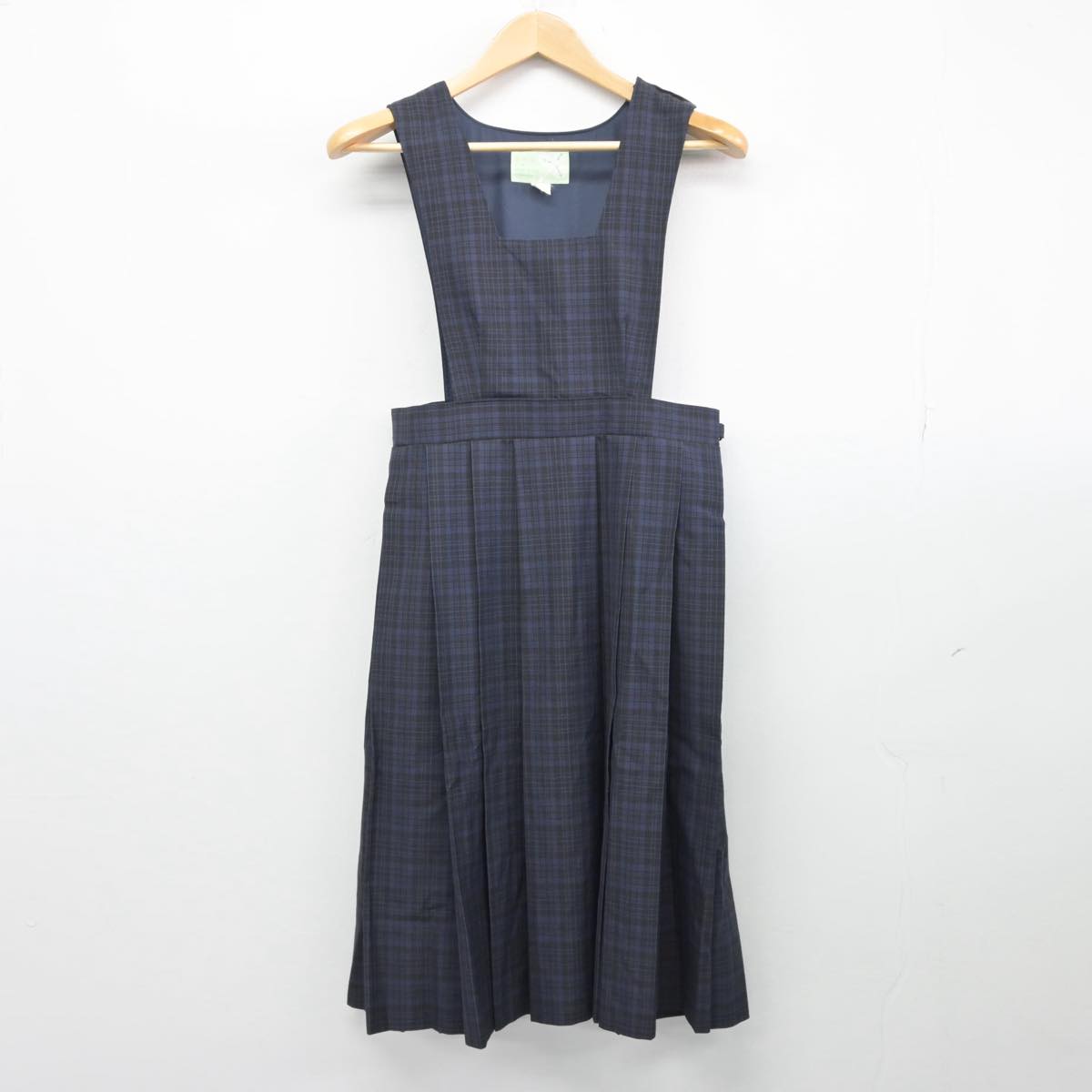 【中古】福岡県 福岡市立三宅中学校 女子制服 2点（ニット・ジャンパースカート）sf028112