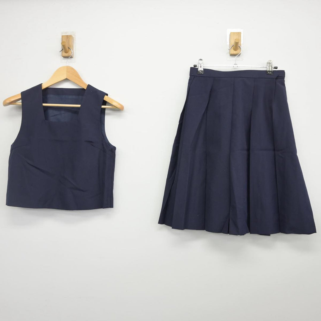 【中古】岡山県 私立関西高等学校 女子制服 2点（ベスト・スカート）sf028149