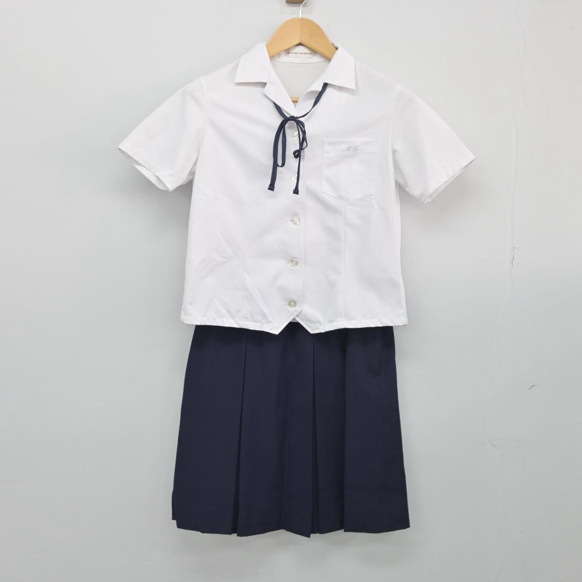 【中古】宮城県 宮城学院高等学校 女子制服 3点（シャツ・スカート）sf028161