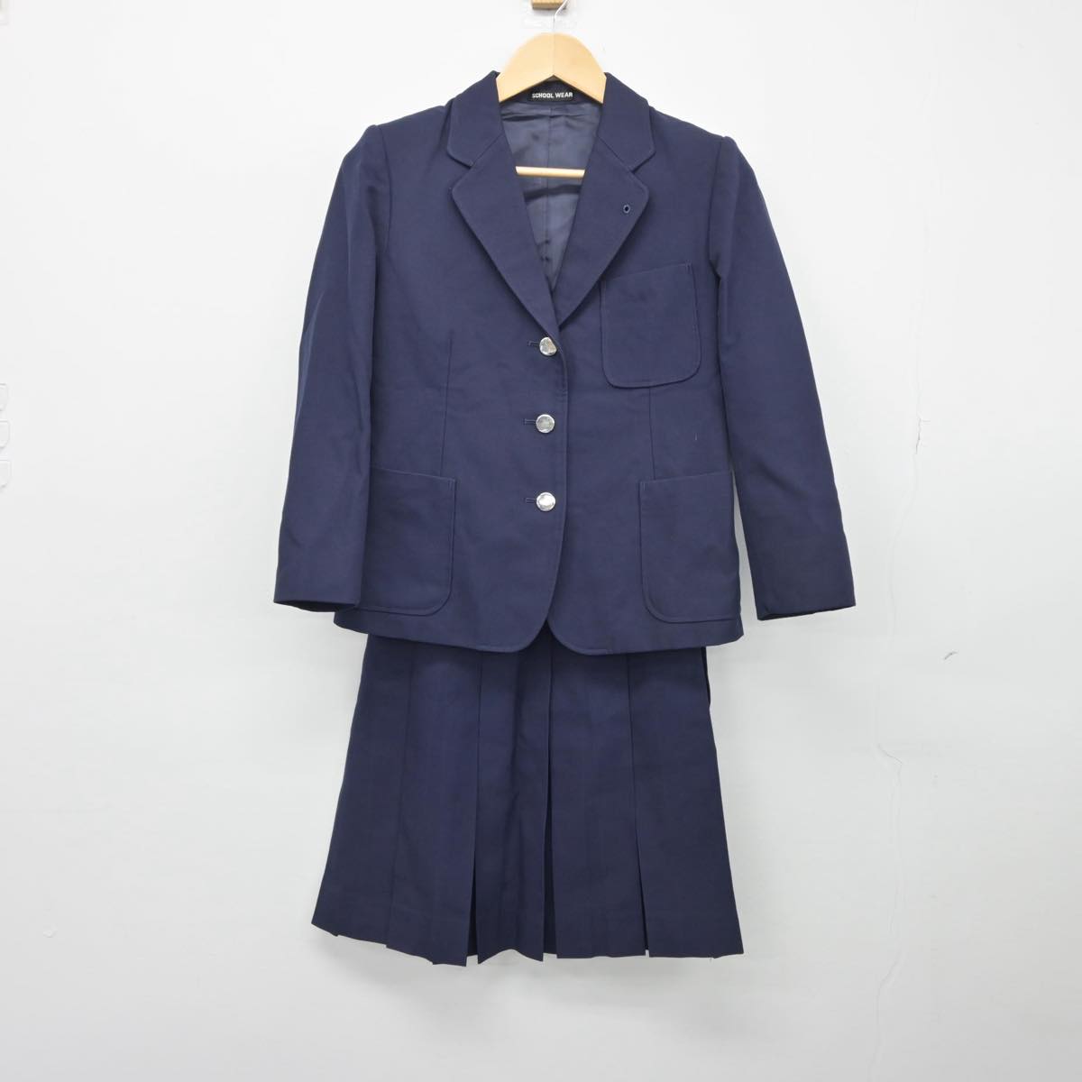 【中古】東京都 東京都杉並区立高井戸中学校 女子制服 2点（ブレザー・スカート）sf028165