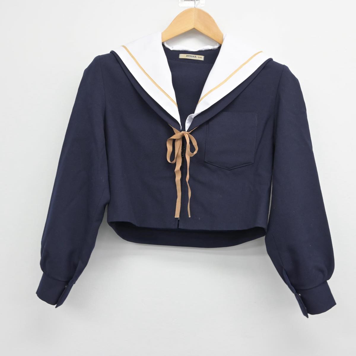 【中古】愛知県 神丘中学校 女子制服 3点（セーラー服・スカート）sf028178