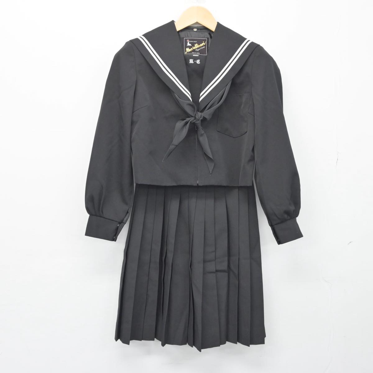 【中古】愛知県 木曽岬中学校 女子制服 3点（セーラー服・スカート）sf028183