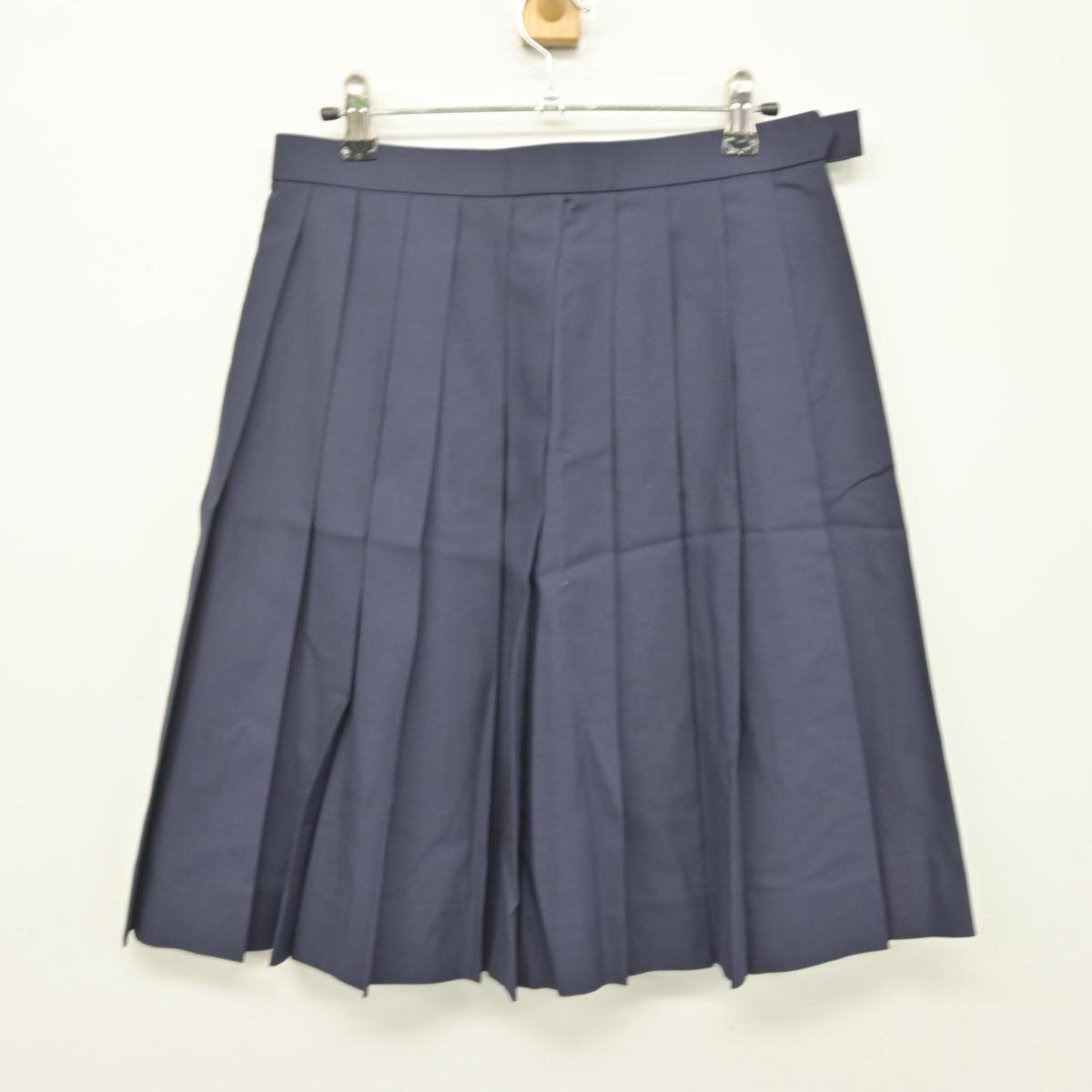 【中古】山形県 長井高等学校 女子制服 3点（セーラー服・シャツ・スカート）sf028204