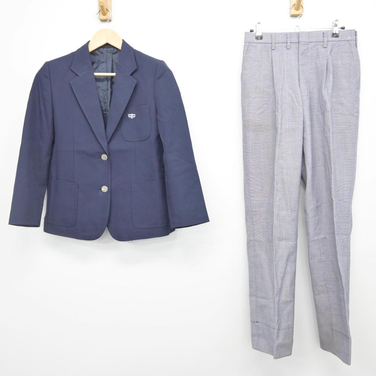 【中古】愛媛県 京都市立北野中学校 男子制服 2点（ブレザー・ズボン）sf028219