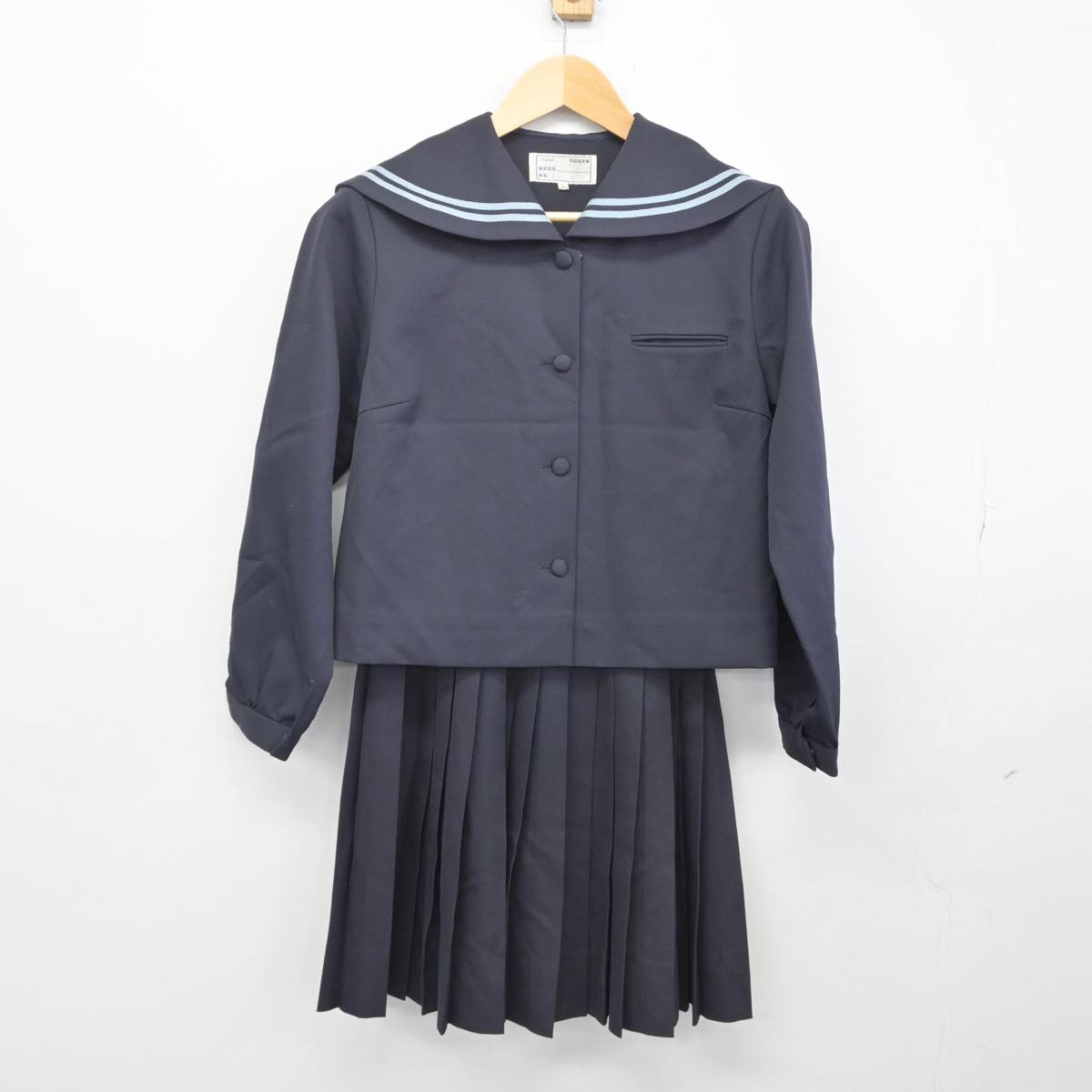 【中古】沖縄県 沖縄県首里東高等学校 女子制服 2点（セーラー服・スカート）sf028260