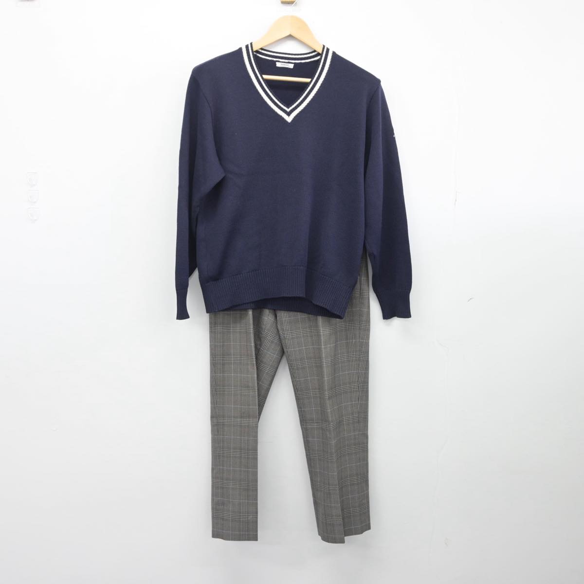 【中古】千葉県 袖ヶ浦高等学校 男子制服 2点（ニット・ズボン）sf028288