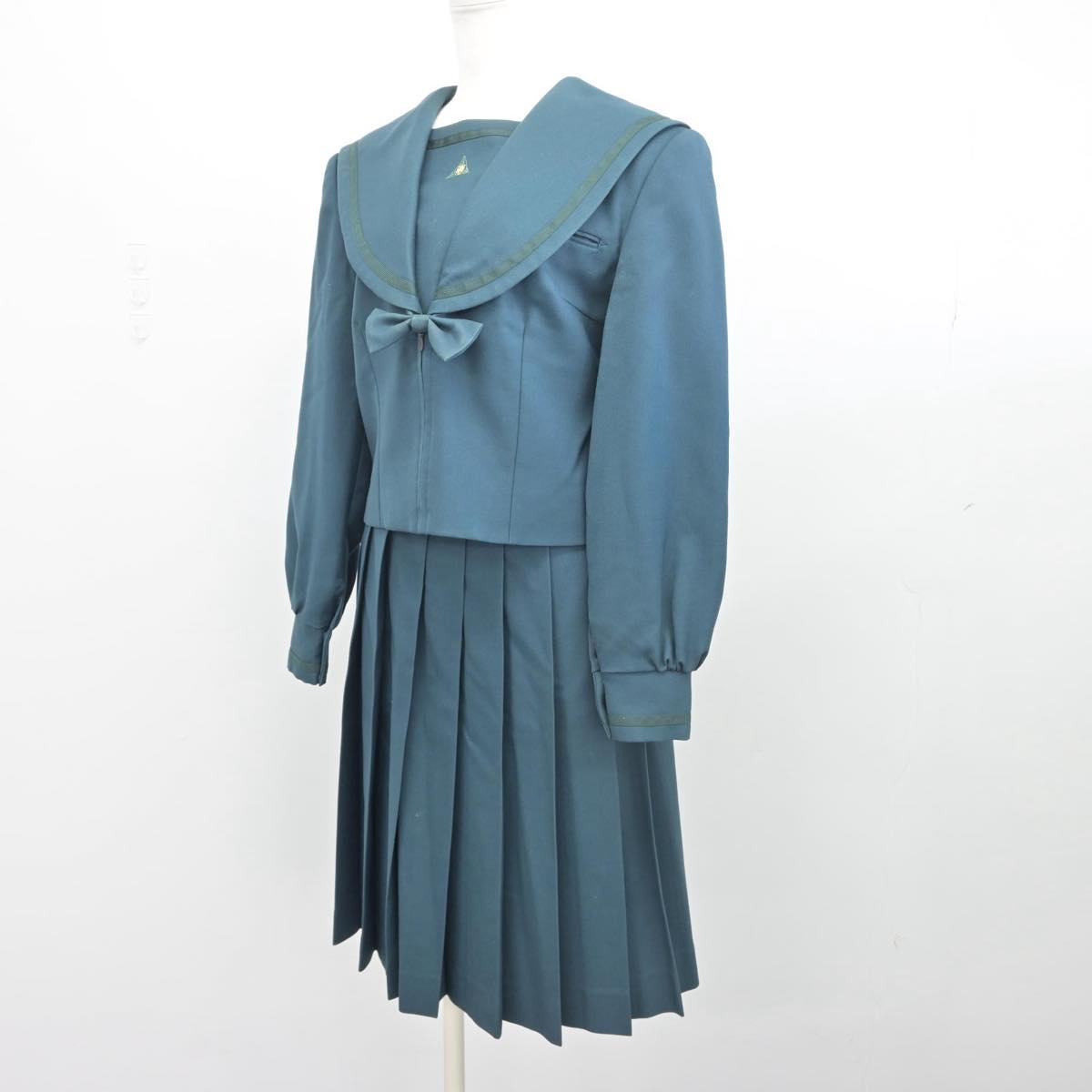 【中古】千葉県 成田国際高等学校 女子制服 3点（セーラー服・スカート）sf028329